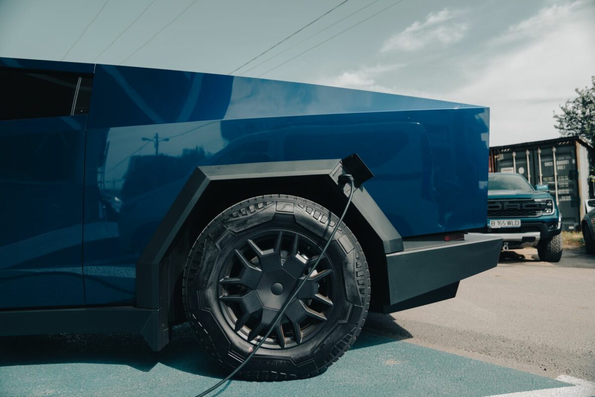 Ford Fathom : le pick-up électrique à 28 350 dollars ouvre sa liste d&rsquo;invitations